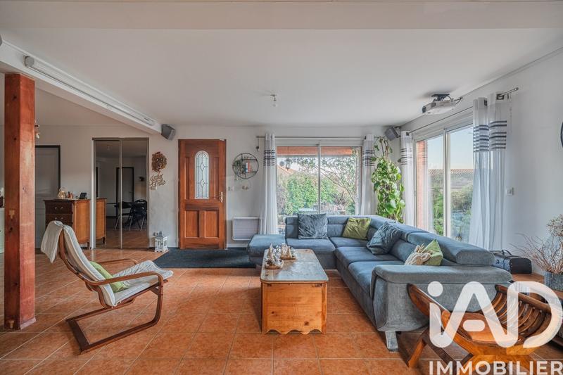 Maison - 166 m² - 6 pièces