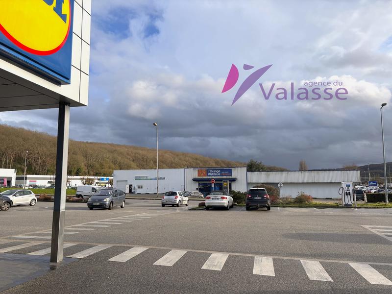 Local commercial - 920 m²