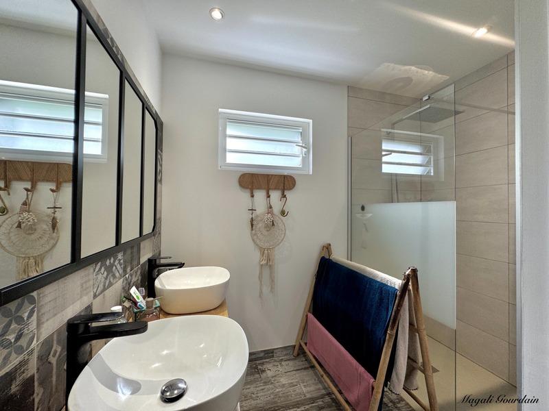 Maison - 141 m² - 5 pièces