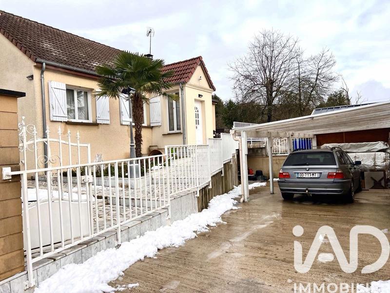 Maison - 88 m² - 4 pièces