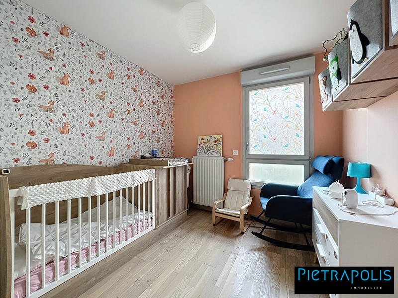 Appartement - 83 m² - 4 pièces