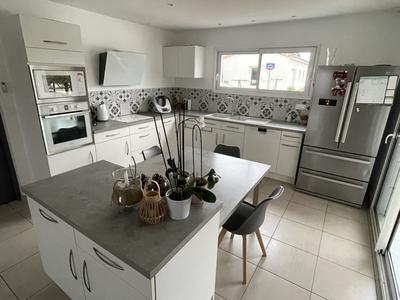 Maison - 125 m² - 4 pièces