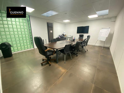Bureau - 380 m² - 12 pièces