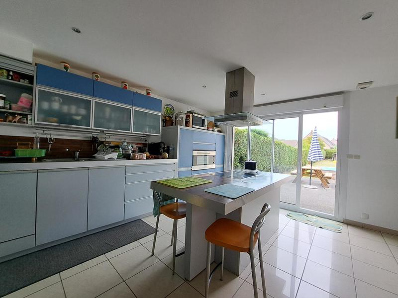 Maison - 170 m² - 6 pièces