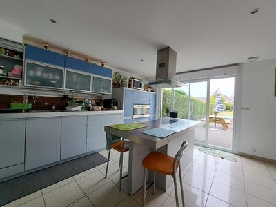 Maison - 170 m² - 6 pièces