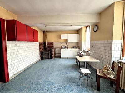 Maison - 288 m² - 8 pièces