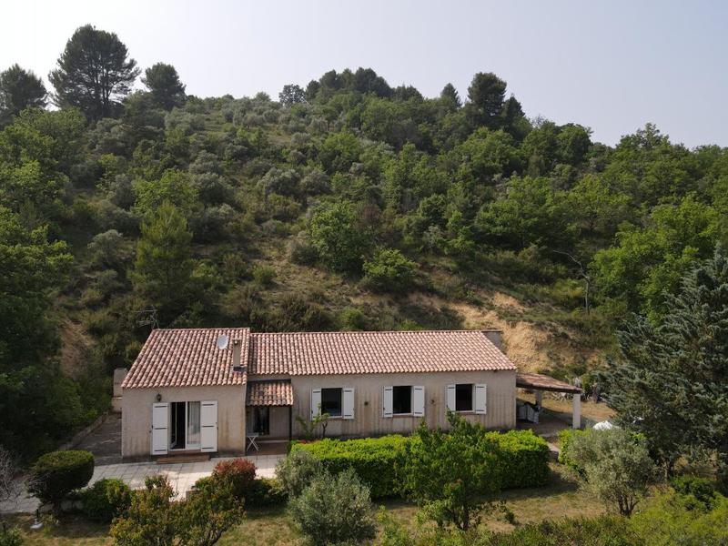 Villa - 120 m² - 4 pièces