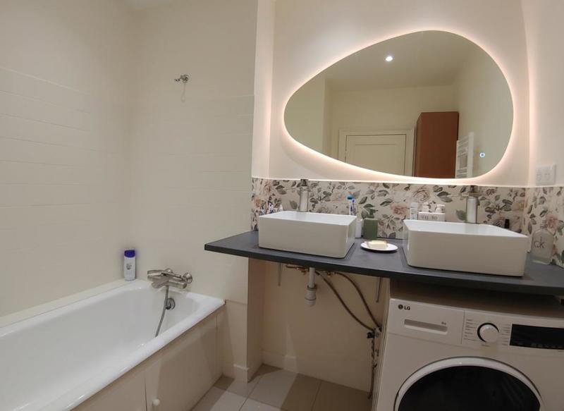 Appartement - 130 m² - 5 pièces