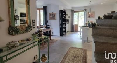 Maison - 183 m² - 5 pièces