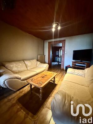 Maison - 179 m² - 9 pièces