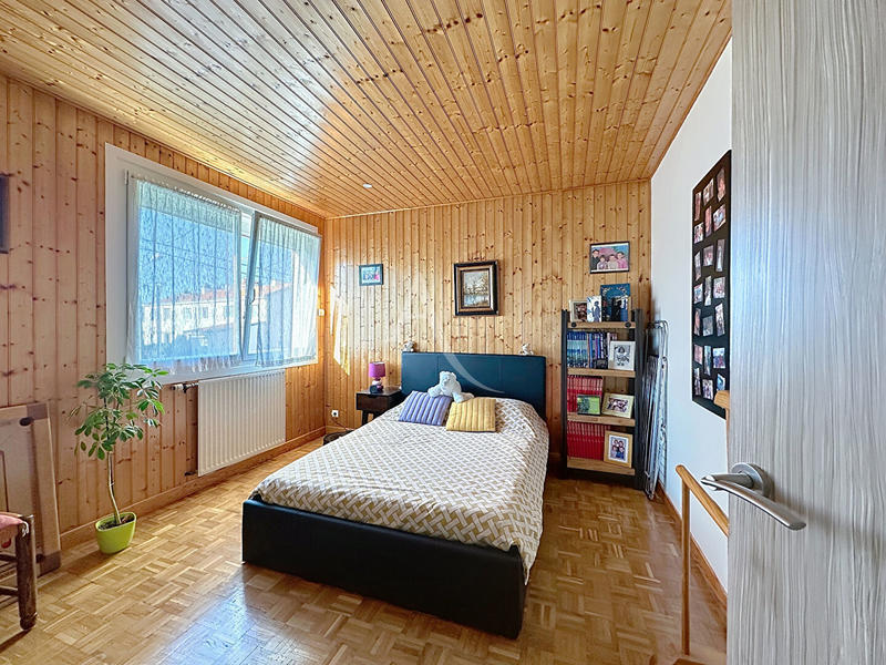 Maison - 80 m² - 5 pièces