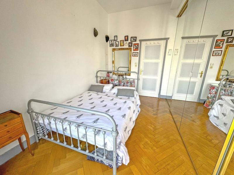 Appartement - 144 m² - 4 pièces