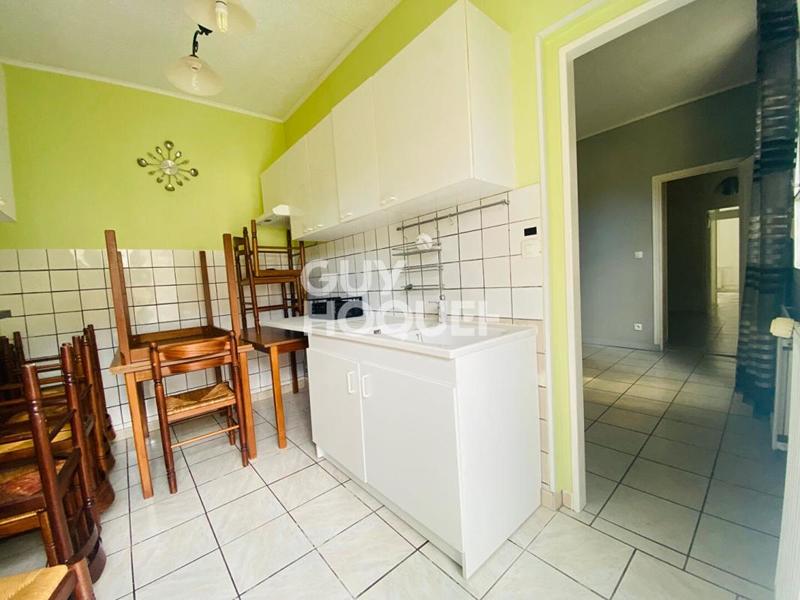 Immeuble - 294 m² - 10 pièces