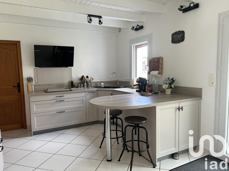 Maison - 286 m² - 8 pièces