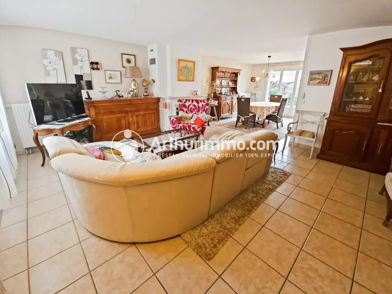 Maison - 156 m² - 7 pièces