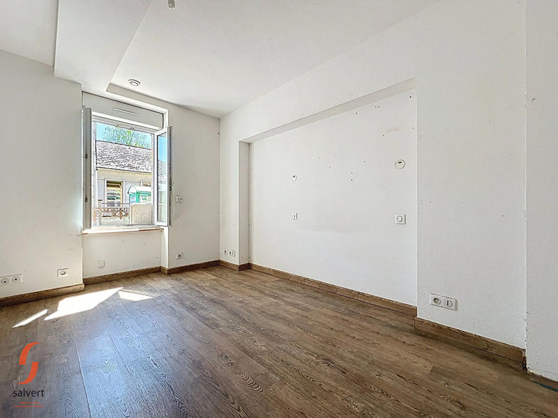 Immeuble - 8 pièces