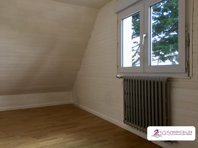 Maison - 80 m² - 5 pièces