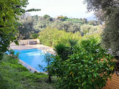 Villa - 130 m² - 5 pièces