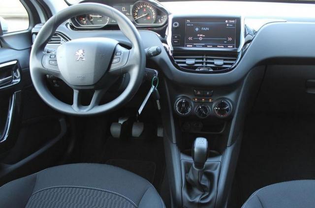 Peugeot 208 1.2 PureTech 82ch Bvm5 Active