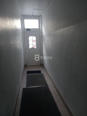 Maison - 240 m² - 11 pièces