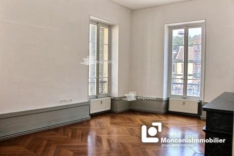 Appartement - 80 m² - 3 pièces