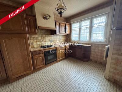 Maison traditionnelle - 70 m² - 4 pièces