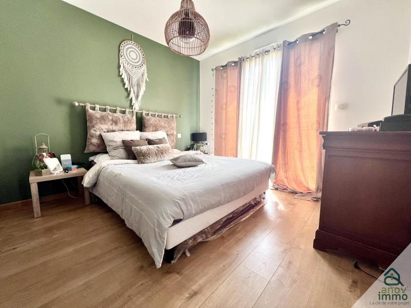 Maison - 104 m² - 5 pièces