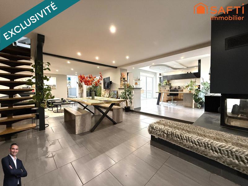 Maison - 136 m² - 3 pièces