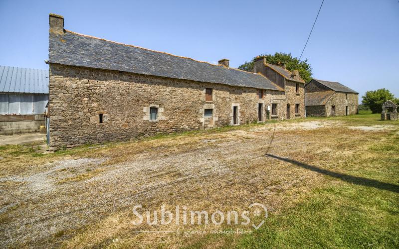 Maison - 300 m² - 6 pièces