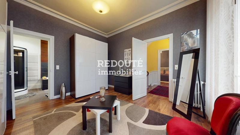 Maison - 140 m² - 6 pièces