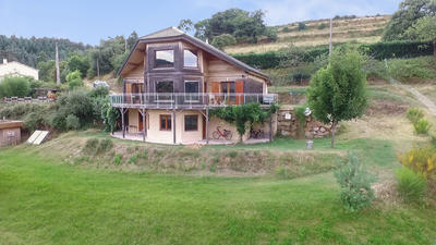 Maison - 195 m² - 6 pièces