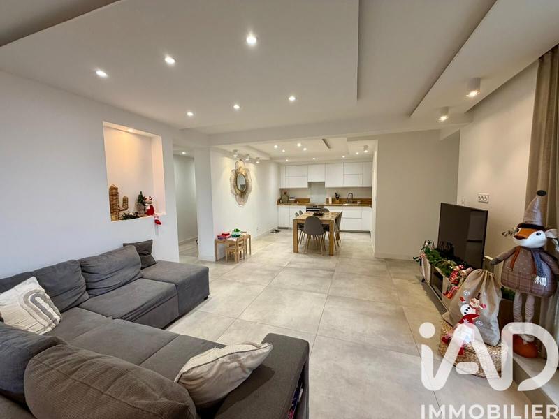 Appartement - 91 m² - 5 pièces