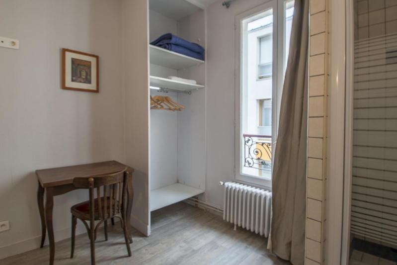 Chambre - 9 m² - 26 pièces