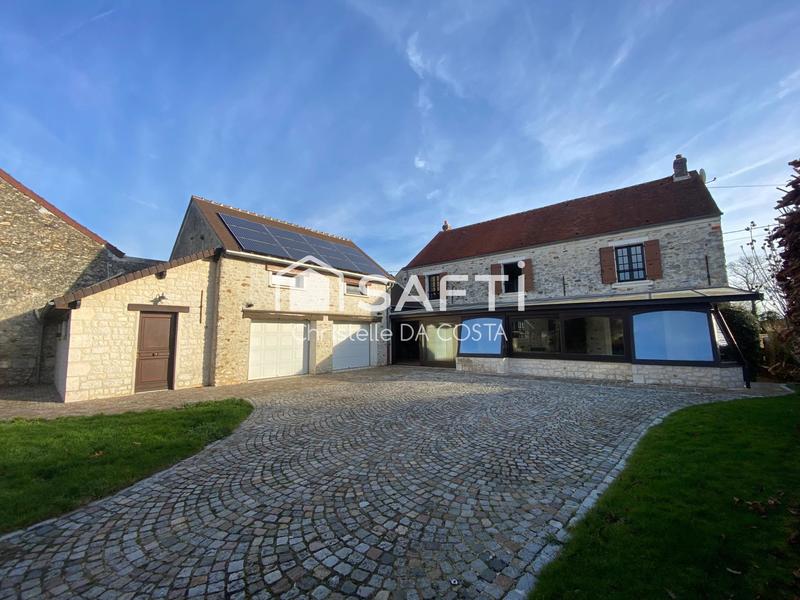 Maison - 275 m² - 7 pièces