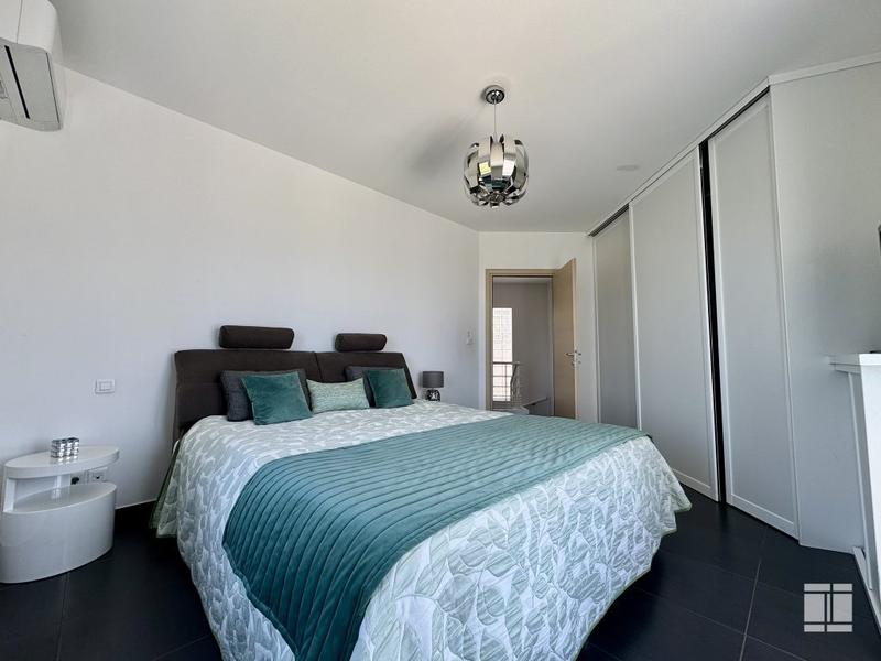 Villa - 185 m² - 5 pièces