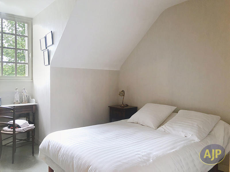 Maison - 137 m² - 6 pièces