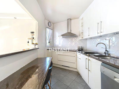 Appartement - 75 m² - 4 pièces