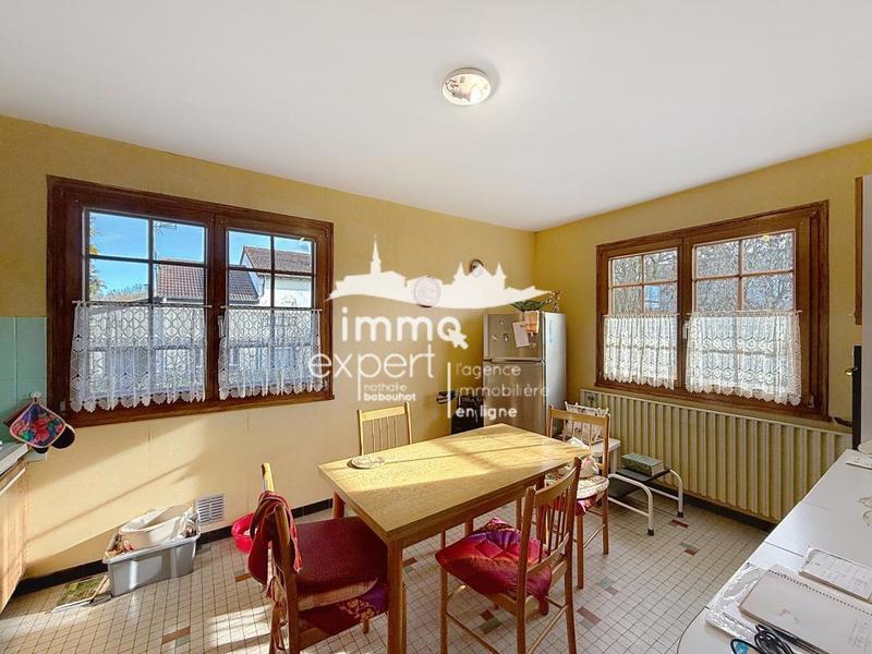 Maison - 96 m² - 5 pièces