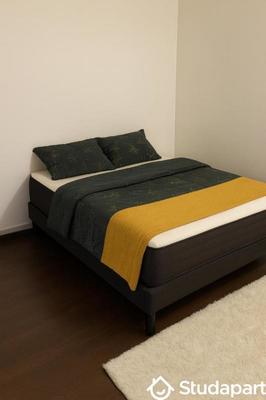 Chambre - 11 m² - 1 pièce