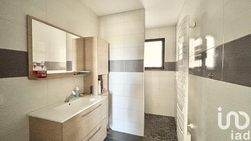 Maison - 163 m² - 7 pièces