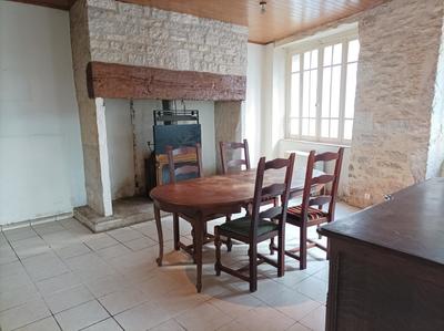 Maison - 135 m² - 7 pièces