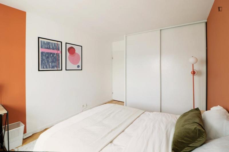 Chambre - 13 m² - 4 pièces