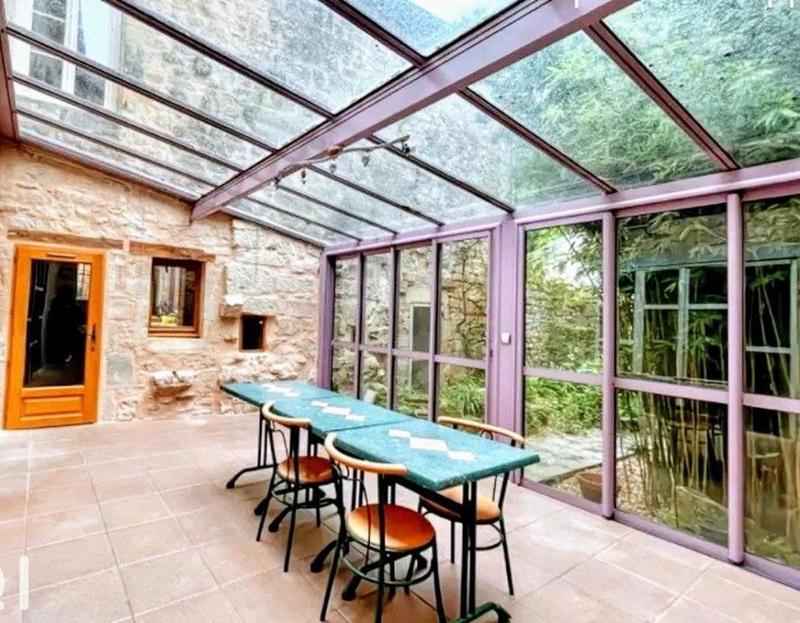 Maison de maîtres - 400 m² - 18 pièces