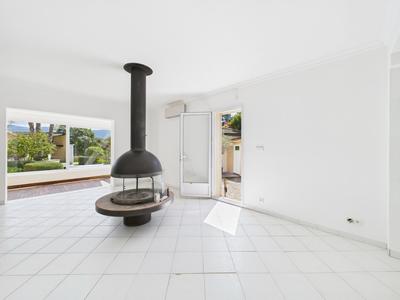 Maison - 185 m² - 5 pièces