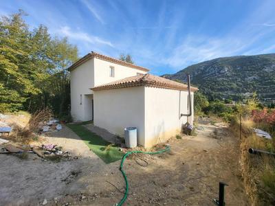 Maison - 170 m² - 5 pièces