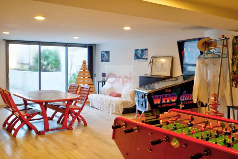 Maison d'architecte - 281 m² - 9 pièces