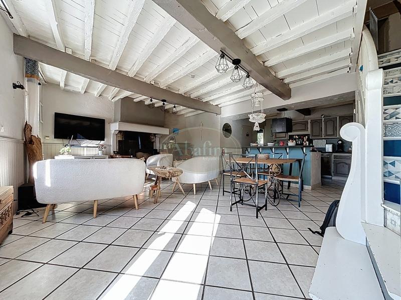 Maison - 150 m² - 4 pièces