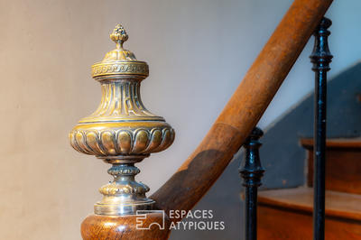 Maison - 382 m² - 10 pièces