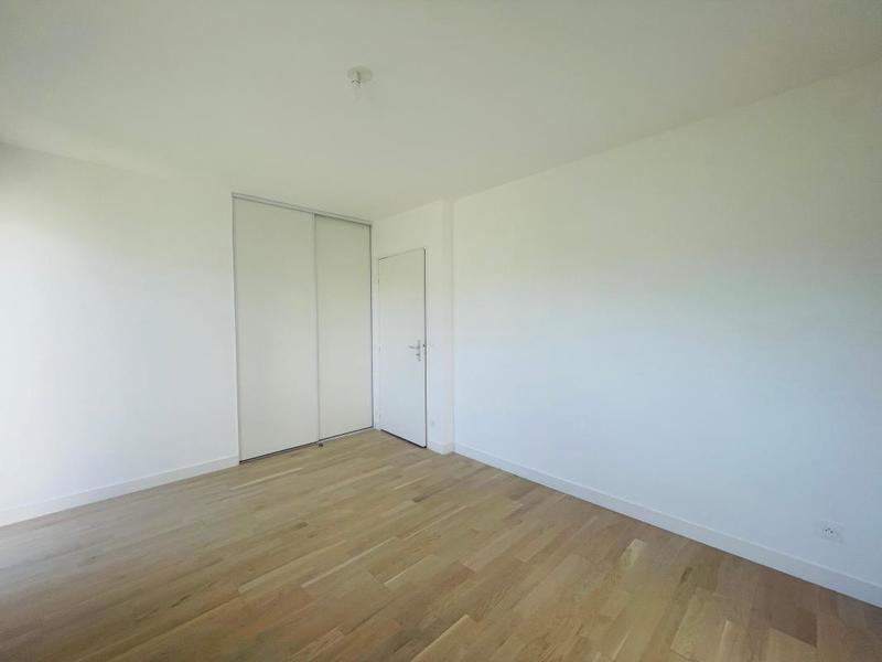 Appartement - 107 m² - 4 pièces