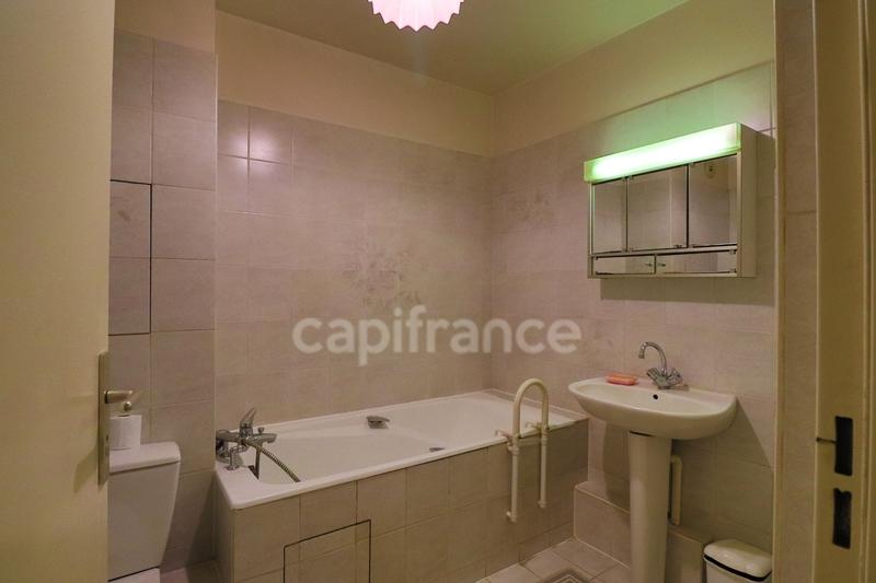 Appartement - 96 m² - 4 pièces
